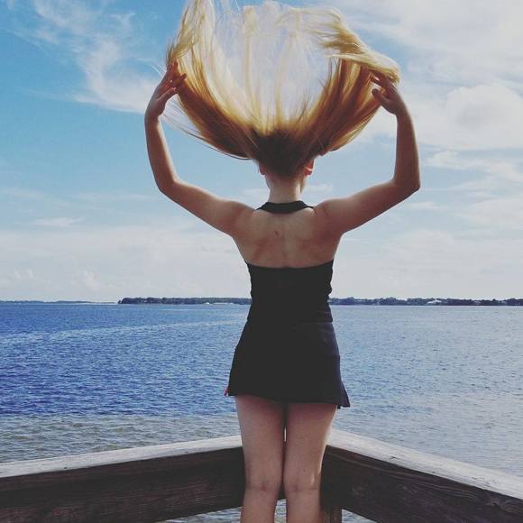 Meet your Posher, Brooklin - Picture 1 of 1